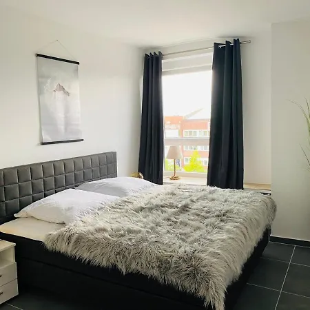 Ferienwohnung an der Fußgängerzone Cuxhaven 3 OG Exterior foto